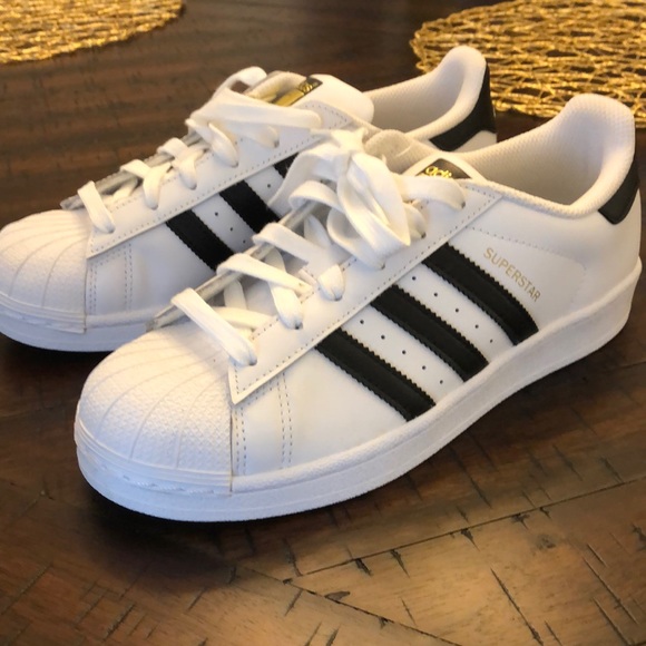 adidas Shoes - Adidas White superstar tennis shoes